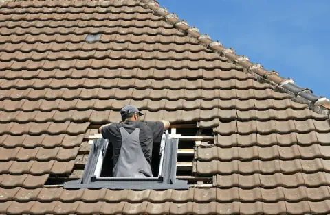 Pose de velux - Montgesty